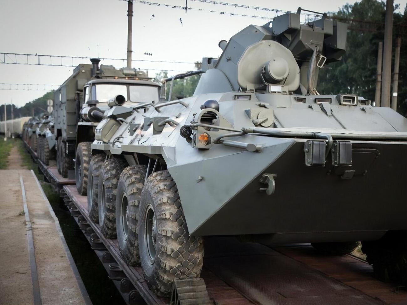 РФ хоче розширити військову присутність на підконтрольній бойовикам "ДНР" і "ЛНР" території, повідомили в ГУР Міноборони України