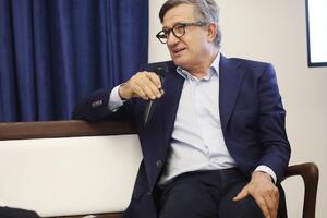 2013 року Тарута оцінював борг ІСД перед західними банками у $2,5 млрд