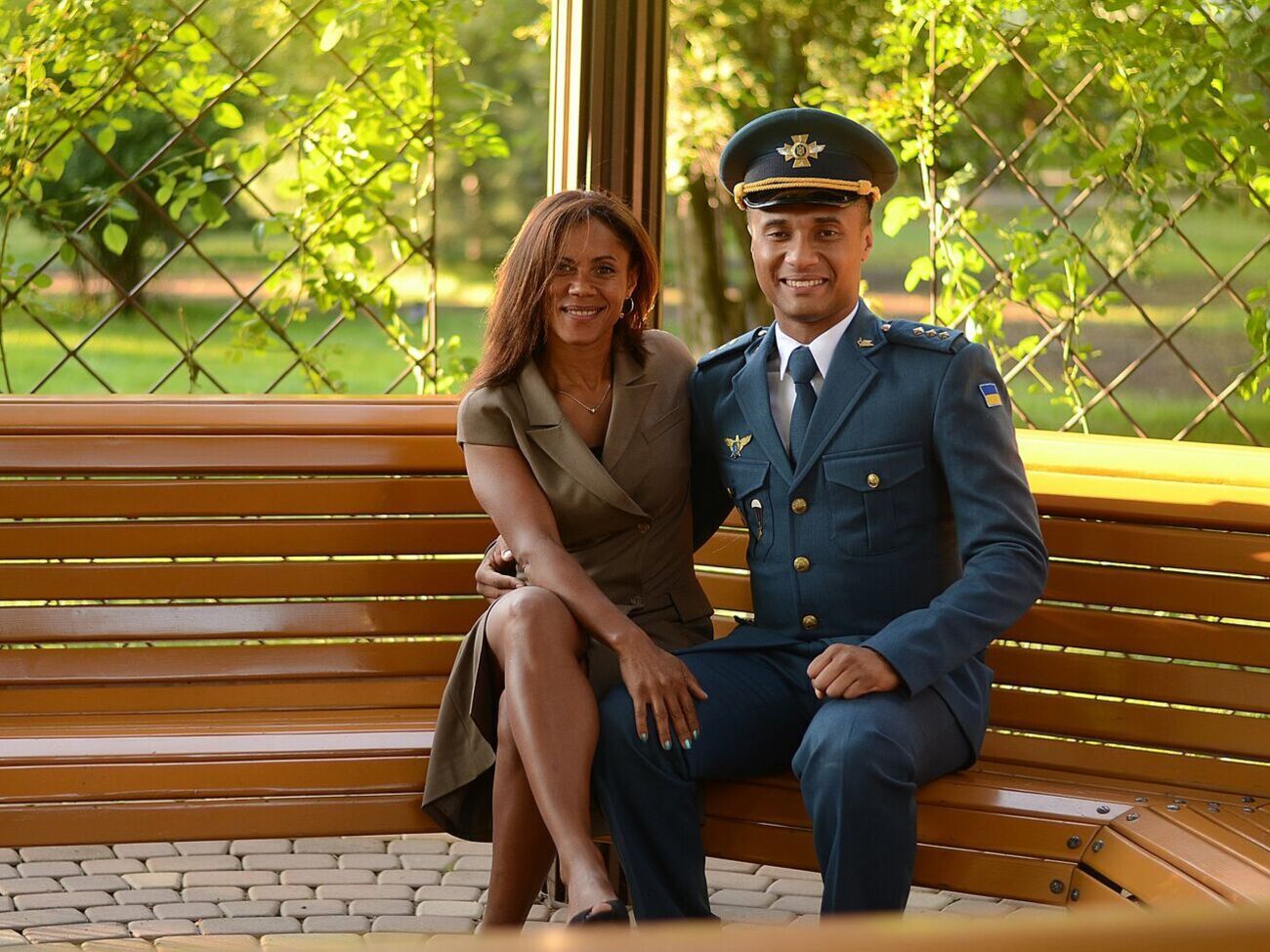 Мати Ашрафа Мсуя Римма Мхавілла (зліва) звернулася по допомогу до меценатів