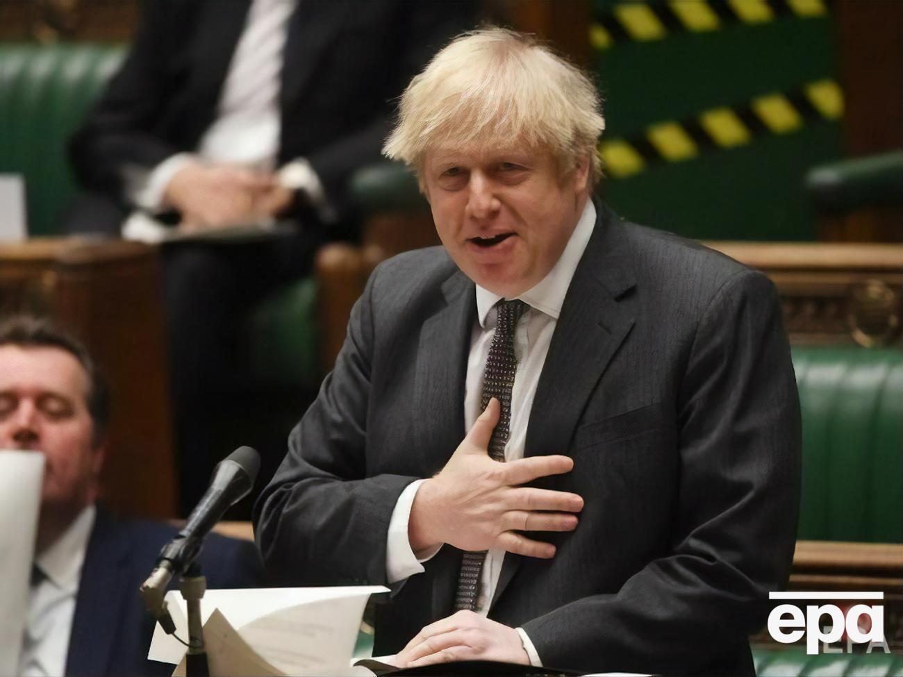 Джонсона не буде на похороні, щоб дати змогу прийти на прощання рідним Філіпа