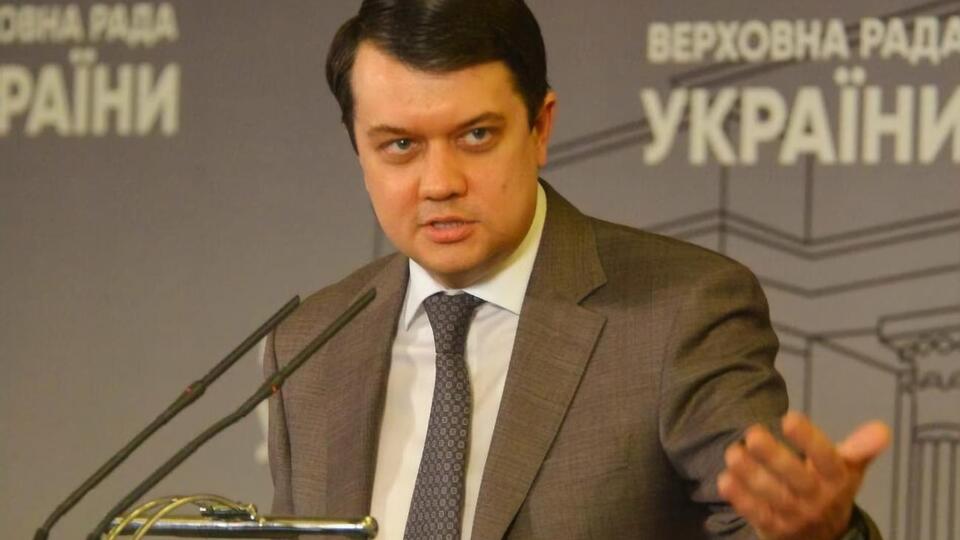 Разумков: Це буде перебір, якщо ми ще завтра зробимо третю позачергову сесію
