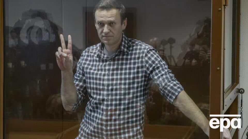 Із початку голодування Навальний втратив 8 кг