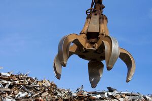 В Раде зарегистрирован законопроект, которым предлагается продлить действие экспортной пошлины на металлолом на пять лет
