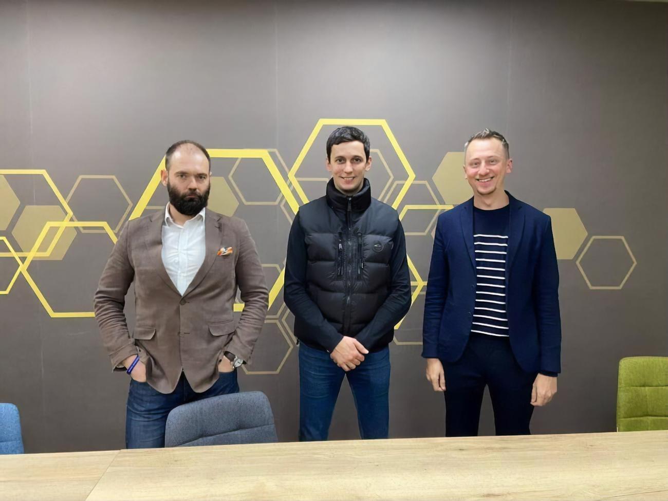 Олександр Горенюк (у центрі): Думаю, не перебільшу, якщо скажу, що такий крок &ndash; один із найважливіших для нашої реформи