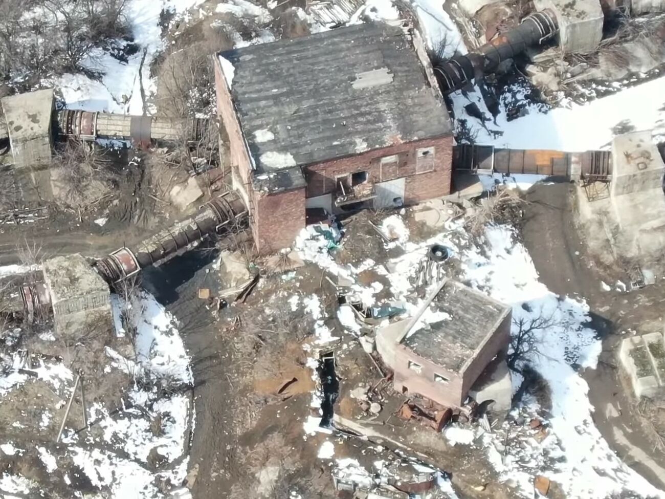 Из насосной станции боевики обстреляли украинских военных 26 марта