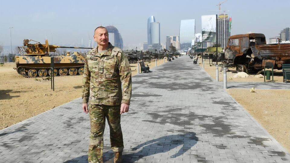 Парк воєнних трофеїв відкрив Алієв