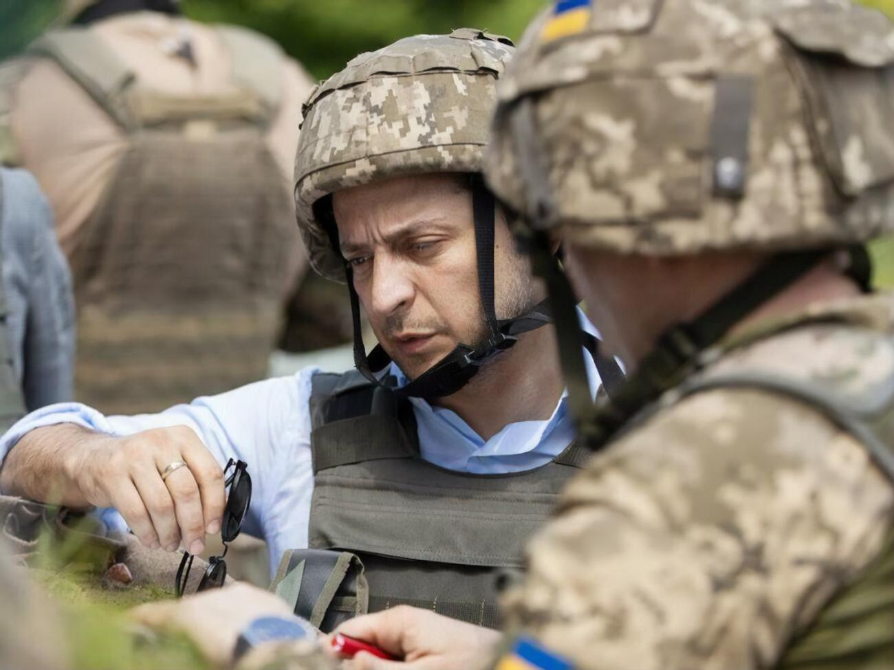 Зеленский заявил, что Украина давно знает о возможности российского вторжения и готова к нему