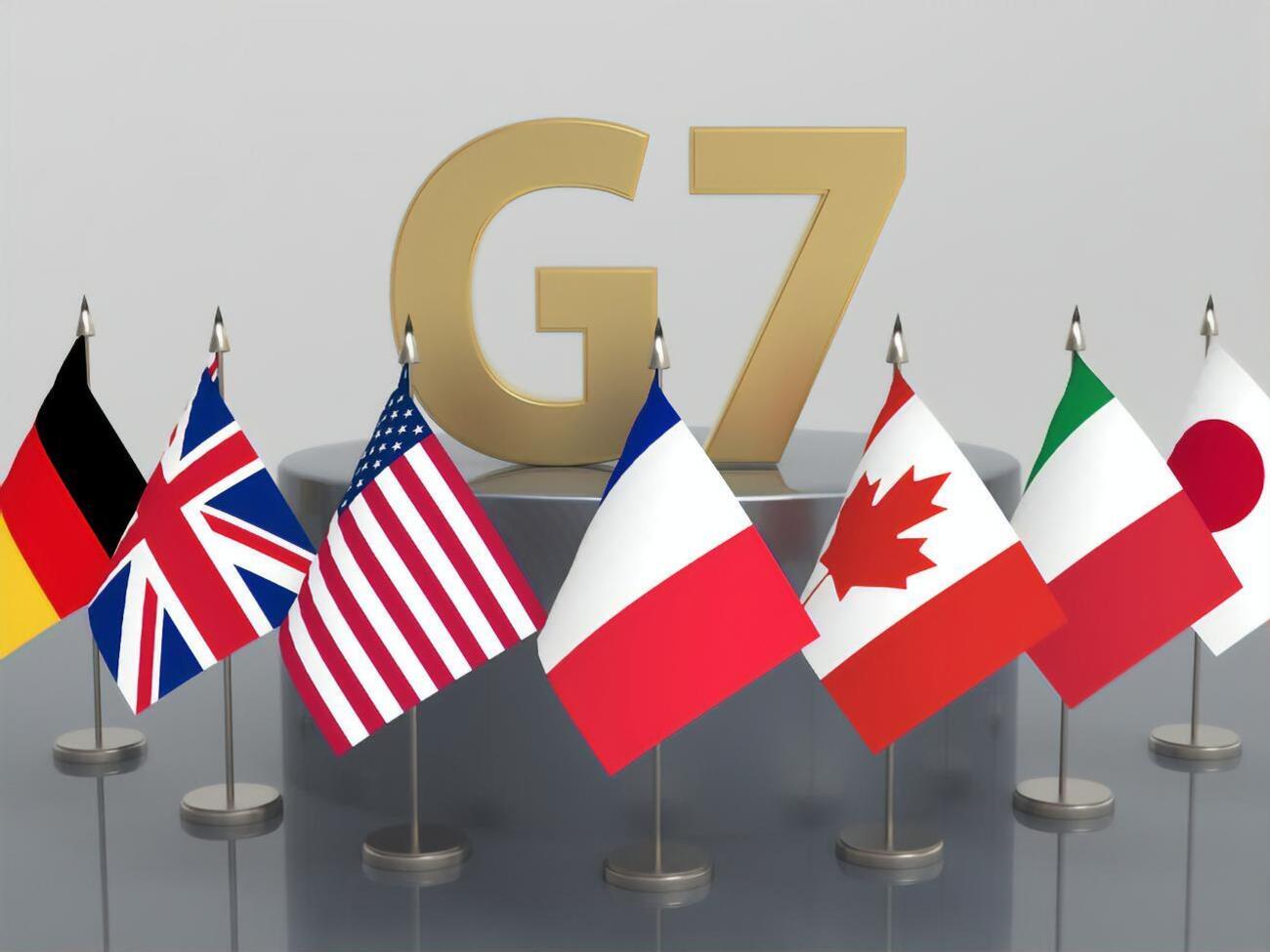 Страны G7 выразили обеспокоенность наращиванием российских вооруженных сил возле украинской границы