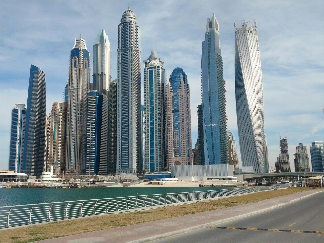 Украинок задержали в Дубае 5 апреля