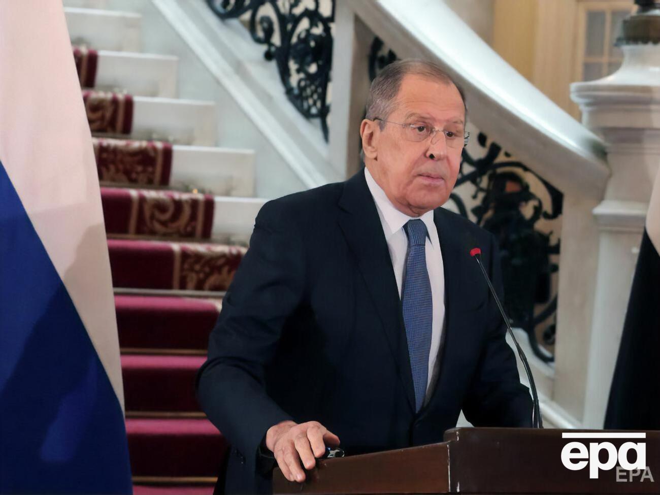 Лавров пов'язав питання про стягування військ з інформацією про отруєння Навального