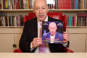 Гордон – Соловьеву: Надеюсь, ты прорекламируешь конфеты на канале "Россия 1", чтобы их покупали еще лучше