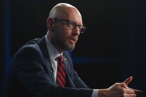 Яценюк заявив, що не поділяє методів, якими президент діє в боротьбі з контрабандою