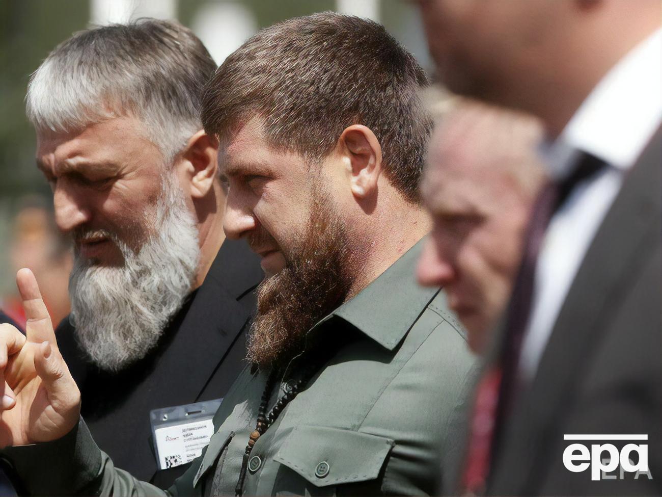 Кадыров (на фото)&nbsp;предложил Навальному "думать над своим поведением, стоя в углу камеры"