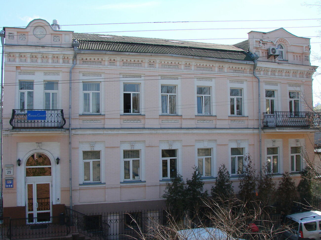 Дом Уткина был демонтирован 10 апреля. В Минкультуры заявляли, что не давали на это разрешения
