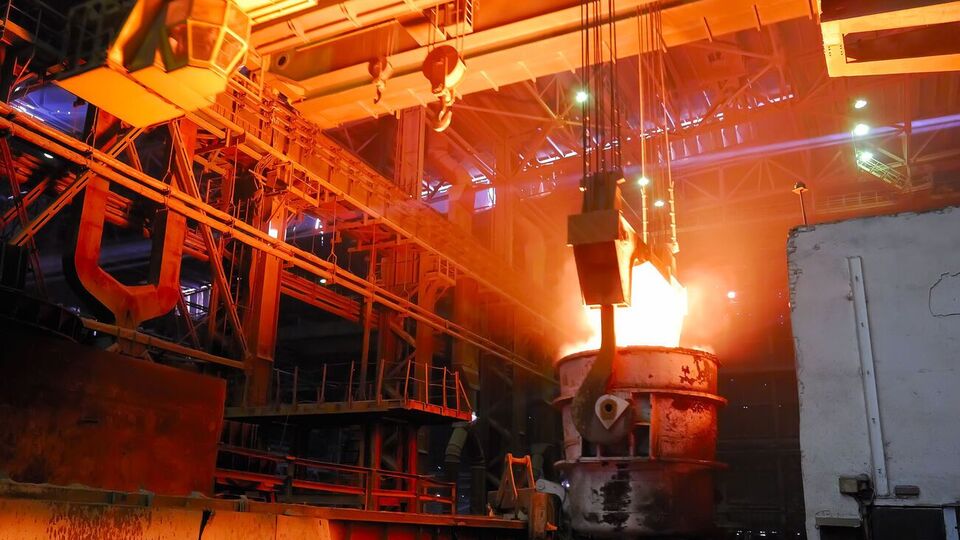Системні заходи щодо підвищення зарплат зупинили відтік фахівців за кордон, зазначили в "Метінвесті"