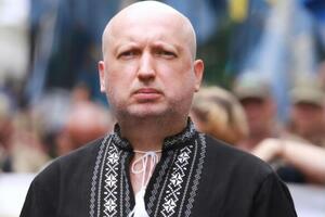 Турчинов: Так, на війні дійсно бувають втрати, особливо коли звільняєш зі зброєю в руках свою землю