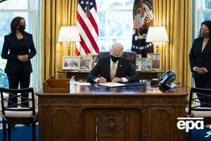 Байден ввів нові санкції проти Росії