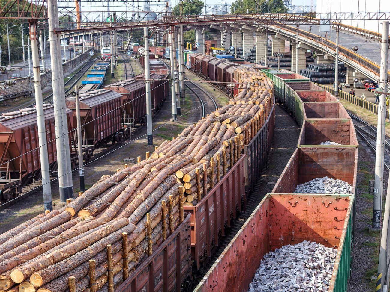 Ежедневная эксплуатация около 56% рабочего парка несет техногенные риски и повышает аварийность, заявили авторы обращения