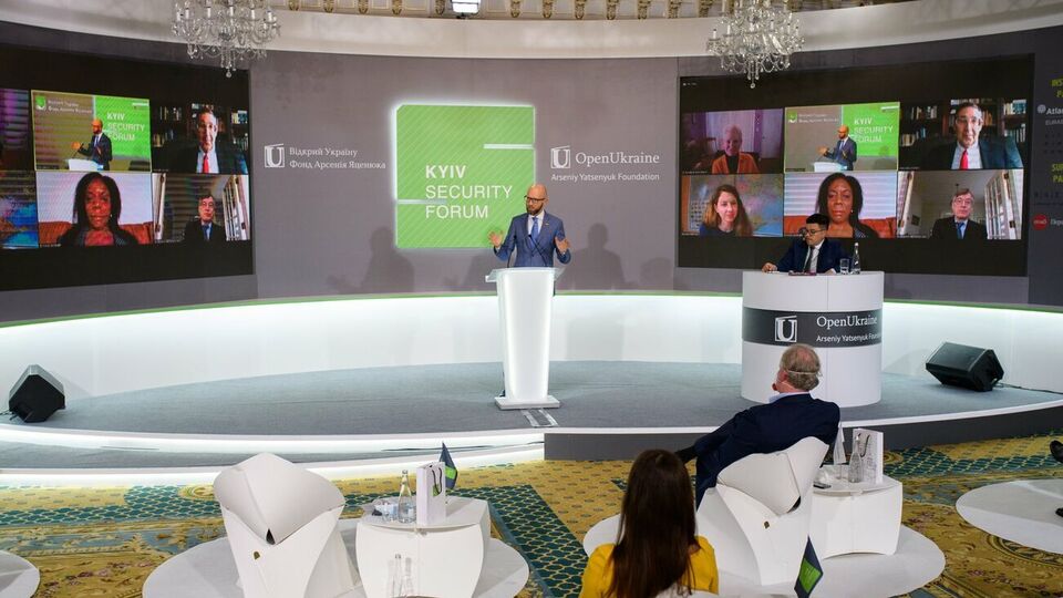 Дискуссия будет транслироваться 16 апреля