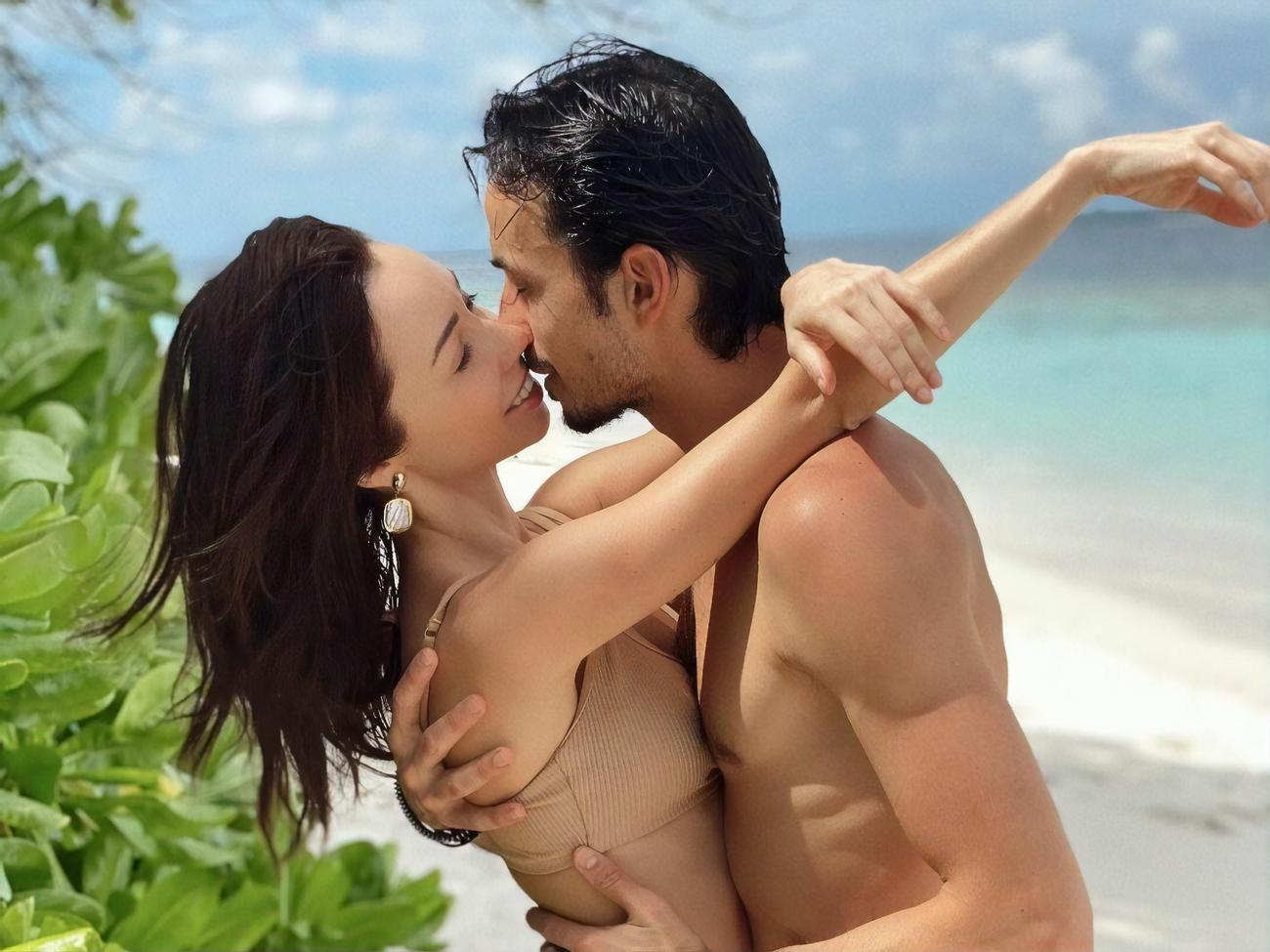 Стоянов и Кухар живут в законном браке с 2019 года