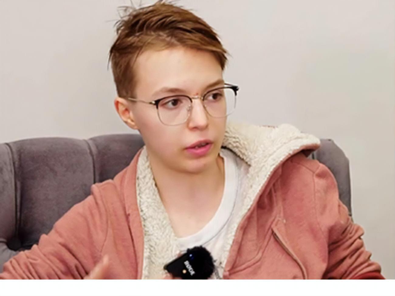 Дочь Ефремова впервые призналась отцу, что ей нравятся девочки, в 2011 году