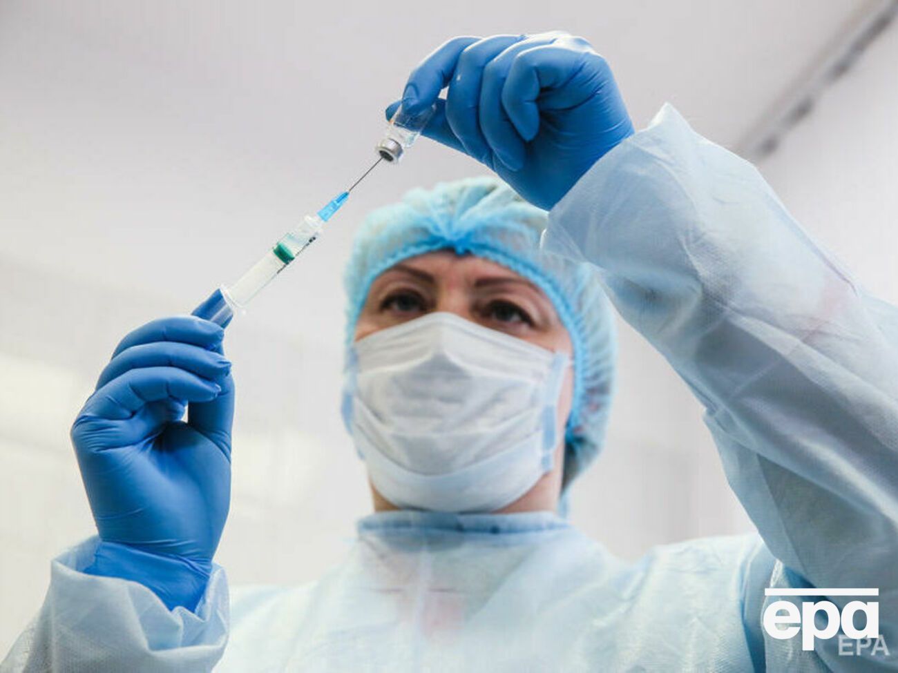 Учора в Україну привезли вакцину від Pfizer/BioNTech
