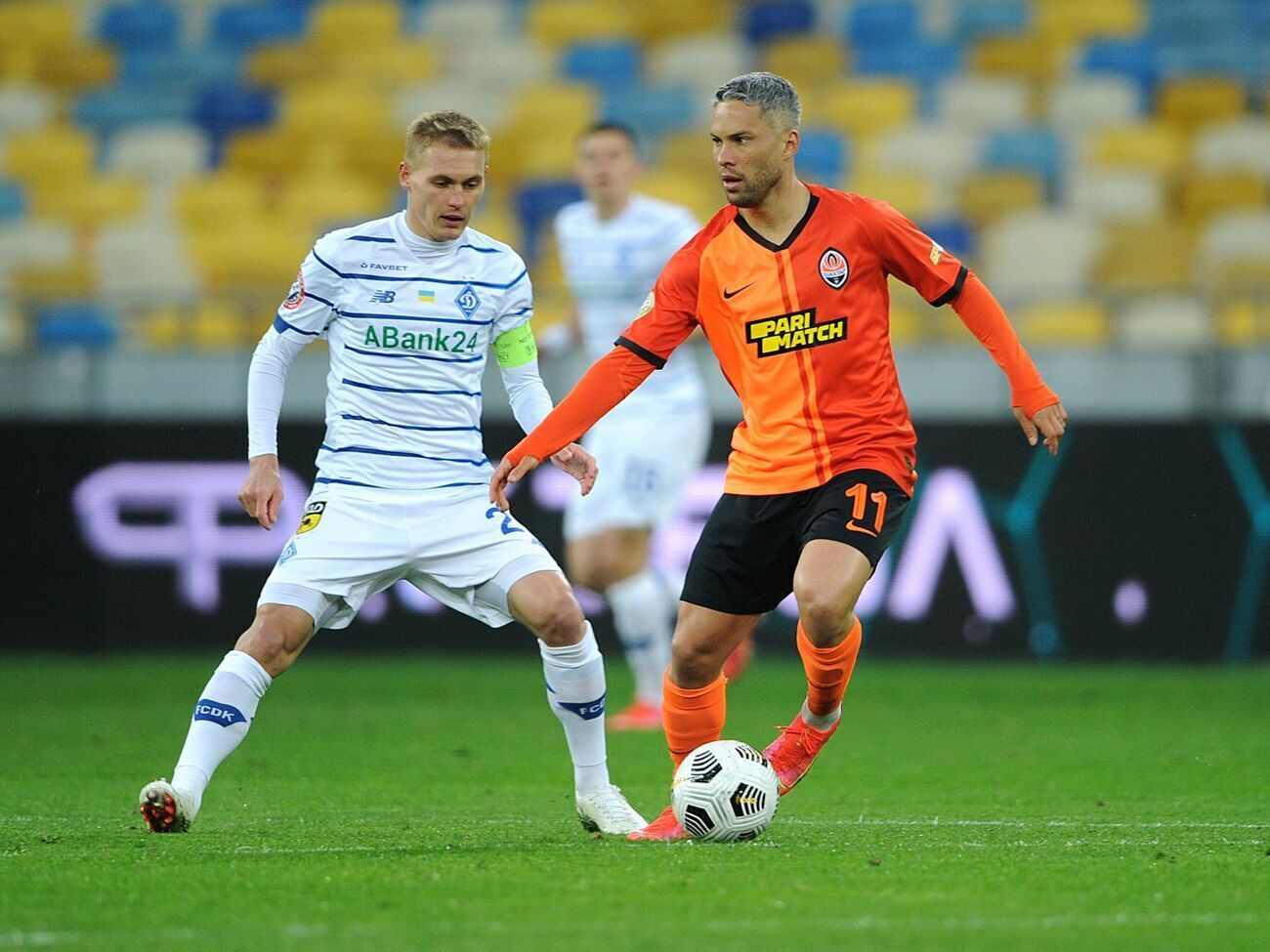 Матч проходил на "Олимпийском"