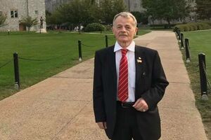 Джемілєв зазначив, що у радників президента різні погляди