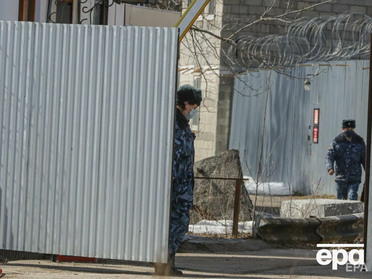 Навальный отбывает срок в колонии №2 в городе Покров Владимирской области