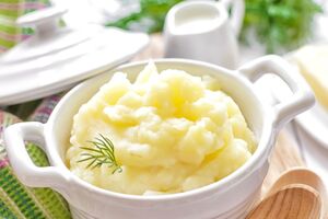 Клопотенко: Чтобы сбалансировать жирный вкус, в игру вступают соленые огурцы