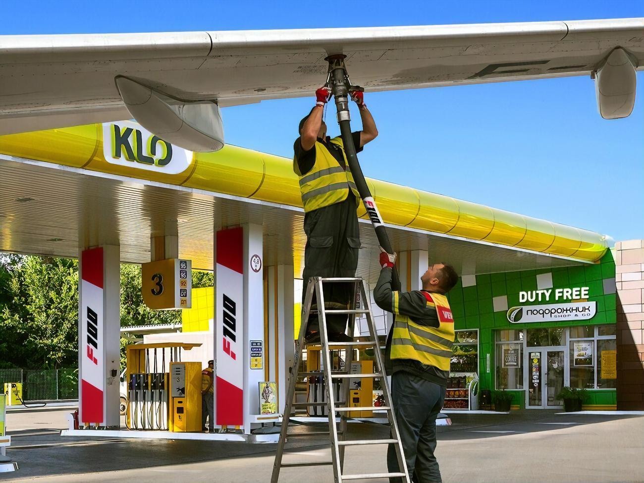 На KLO заправляют самолеты авиадоставки "Сільпо"