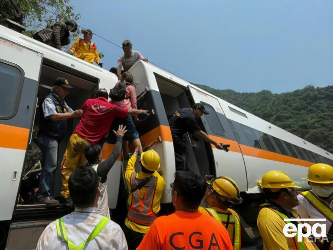 Поїзд їхав із Тайбея в Тайдун