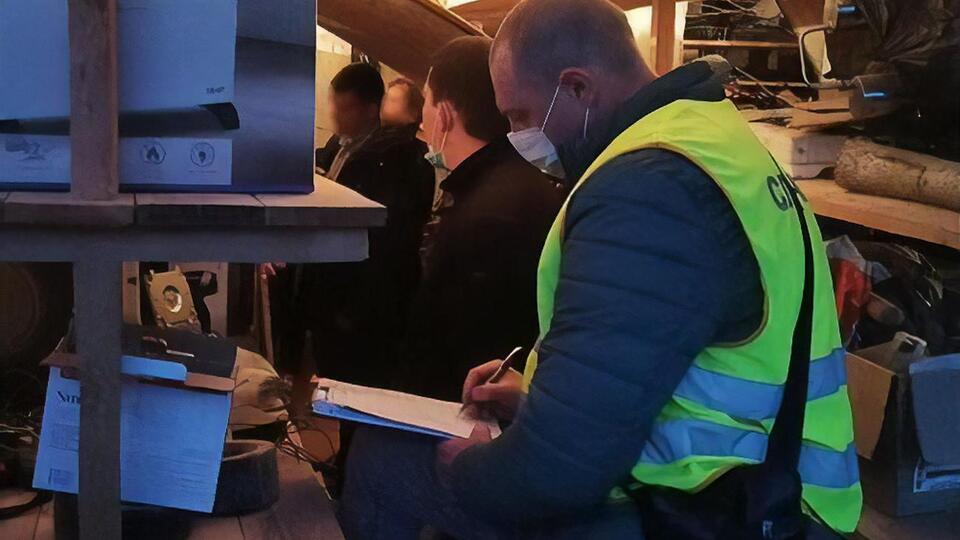 Обладнання працювало в діапазоні частот, виділених у користування місцевим провайдерам