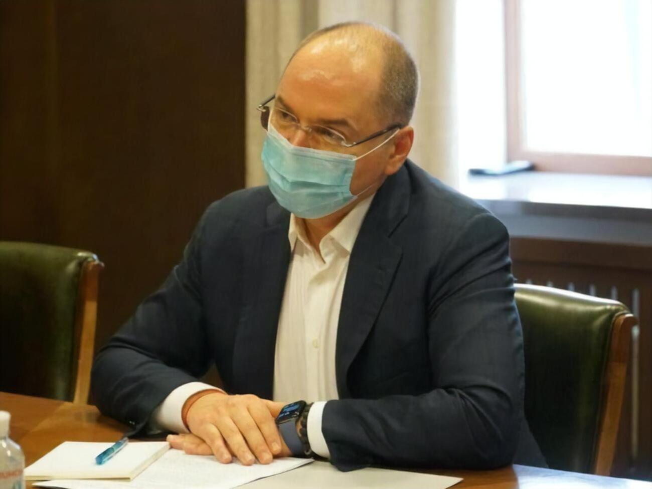 Підписанти постанови про скликання позачергової сесії вважають, що Степанов провалив кампанію з вакцинації в Україні