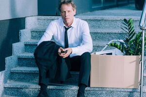 На початку квітня на обліку Держслужби зайнятості було 429 тис. безробітних українців