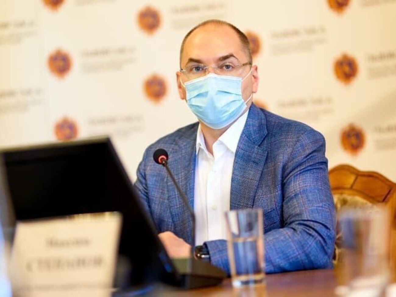 Степанов подчеркнул, что в ряде регионов ситуация "еще достаточно напряженная"