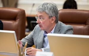 Ткаченко назвал исключительным решение о санкциях против "телеканалов Медведчука"