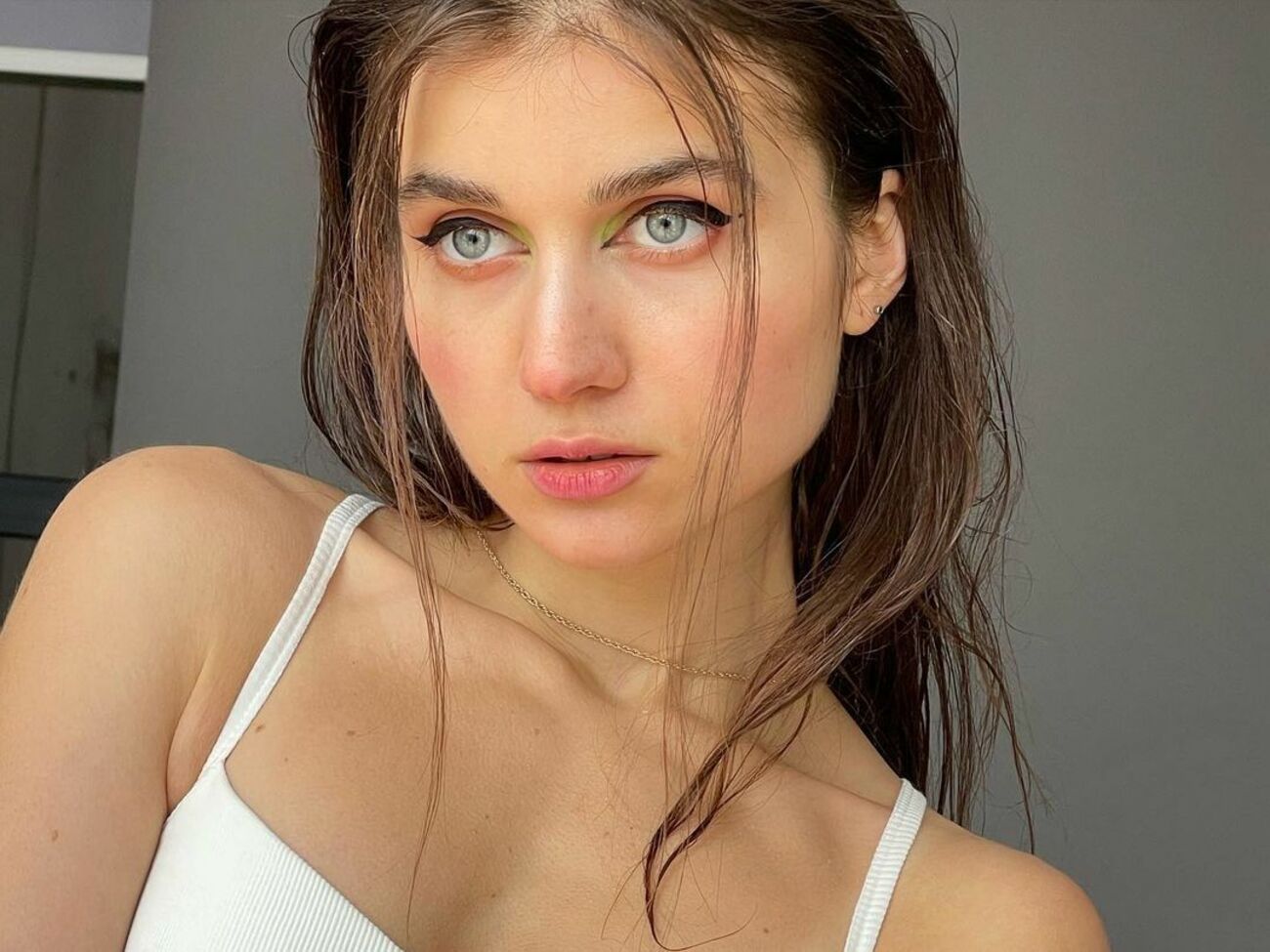 Jerry Heil:&nbsp;Как думаете, наши селебрити боятся раскрыть свою нетрадиционную ориентацию из-за неготовности народа принять?