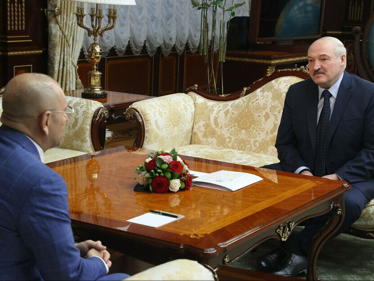 Лукашенко:&nbsp;Нормализация ситуации в проблемных точках Украины, прежде всего на Донбассе, зависит только от Украины