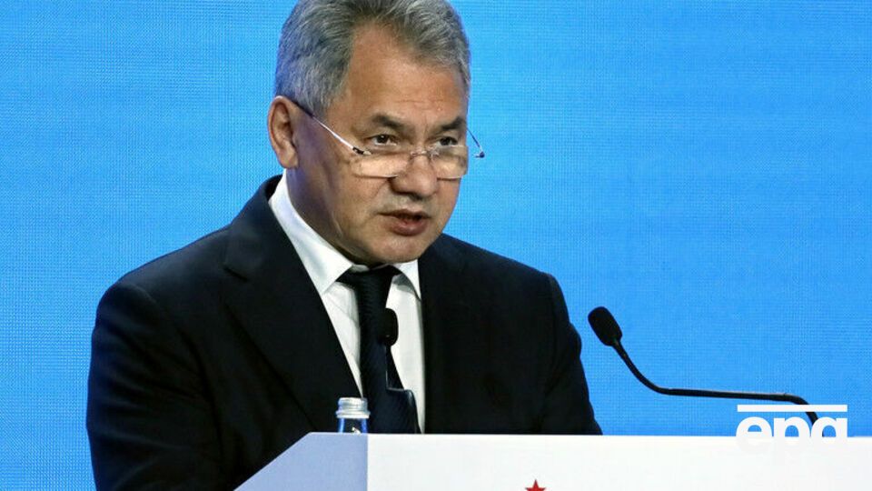 По словам Шойгу, действия НАТО вынуждают Россию "принимать симметричные меры стратегического сдерживания"