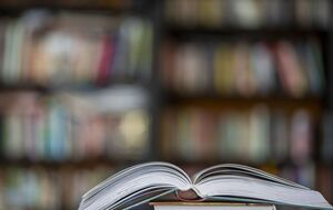 ОАСК вимагав забезпечити перегляд опису Майдану в підручниках для п'ятого та 11-го класів, апеляційний суд скасував це рішення