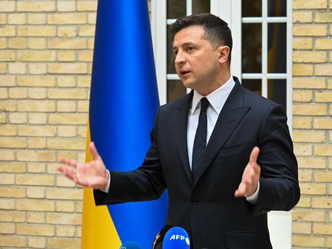 Зеленский:&nbsp;Хочет ли войны Украина? Нет. Но готова ли она к ней? Да