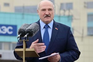 Лукашенко уверяет, что во время последнего "покушения" планировали не только убить его, но и похитить трех его сыновей, для чего якобы уже был подготовлен подвал