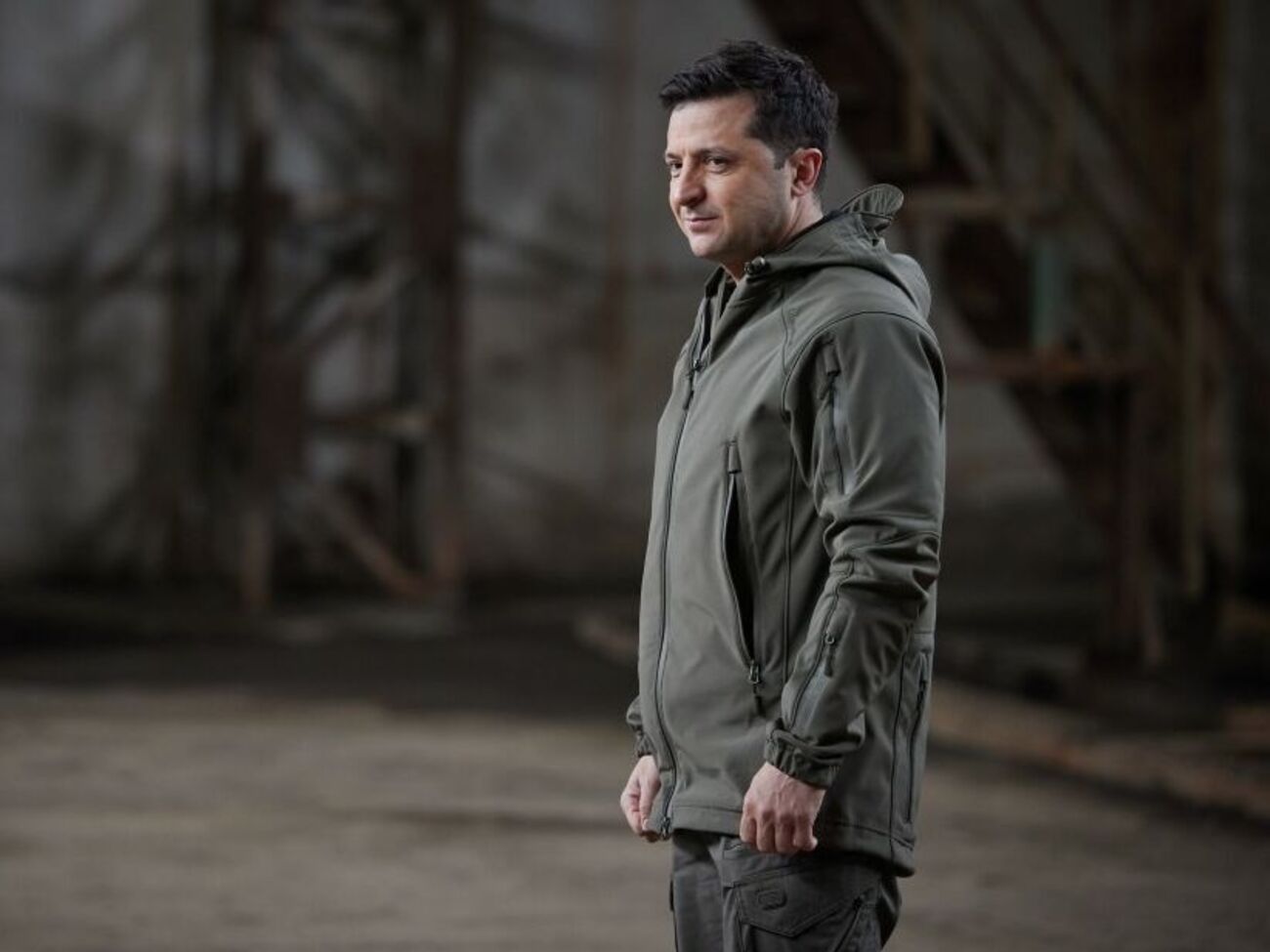 Зеленский 20 апреля предложил Путину встретиться "в любой точке Донбасса, где идет война"