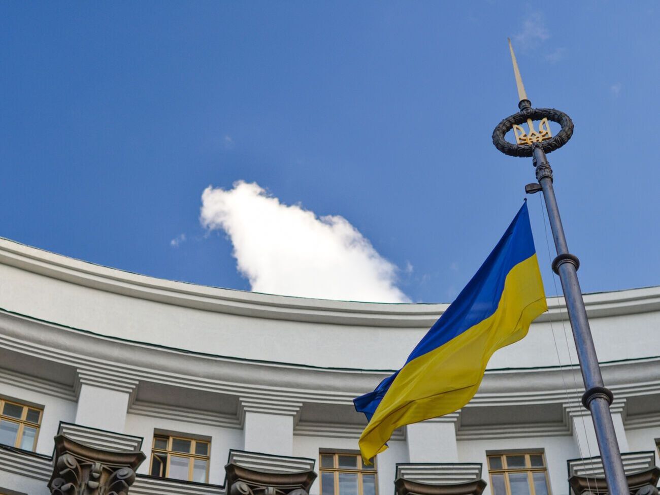 У партії закликали Кабінет Міністрів почати мислити стратегічно та припинити займатися популізмом