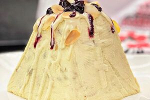 Ярославский рекомендует выдерживать творожную паску в холодильнике не менее 12 часов