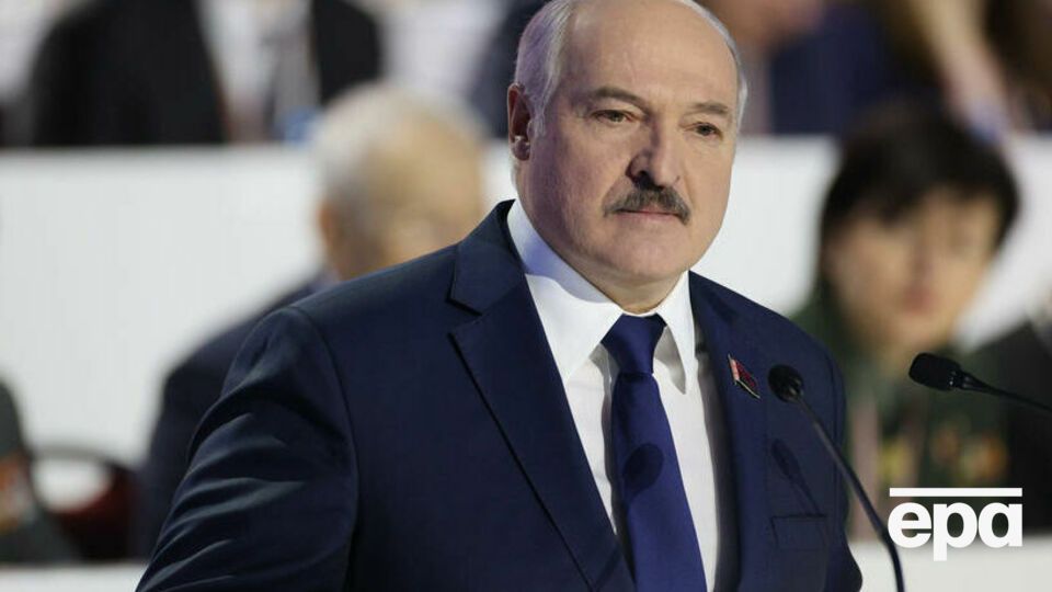 Лукашенко (на фото) має намір зустрітися з Путіним 22 квітня