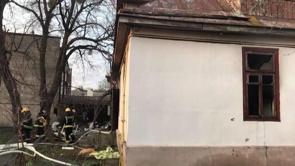 Пожежу гасило 14 рятувальників