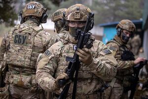 СБУ нашла в тайнике четыре противотанковые мины