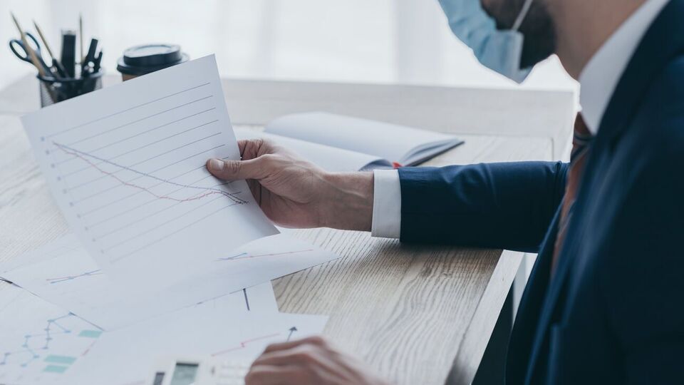 В Україні економіка 2020 року скоротилася на 4% порівняно із 2019-м